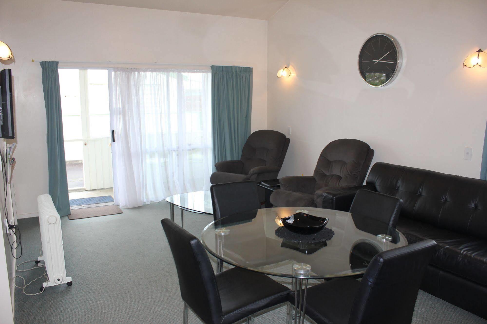 Acorn Estate Motel Masterton Exteriér fotografie