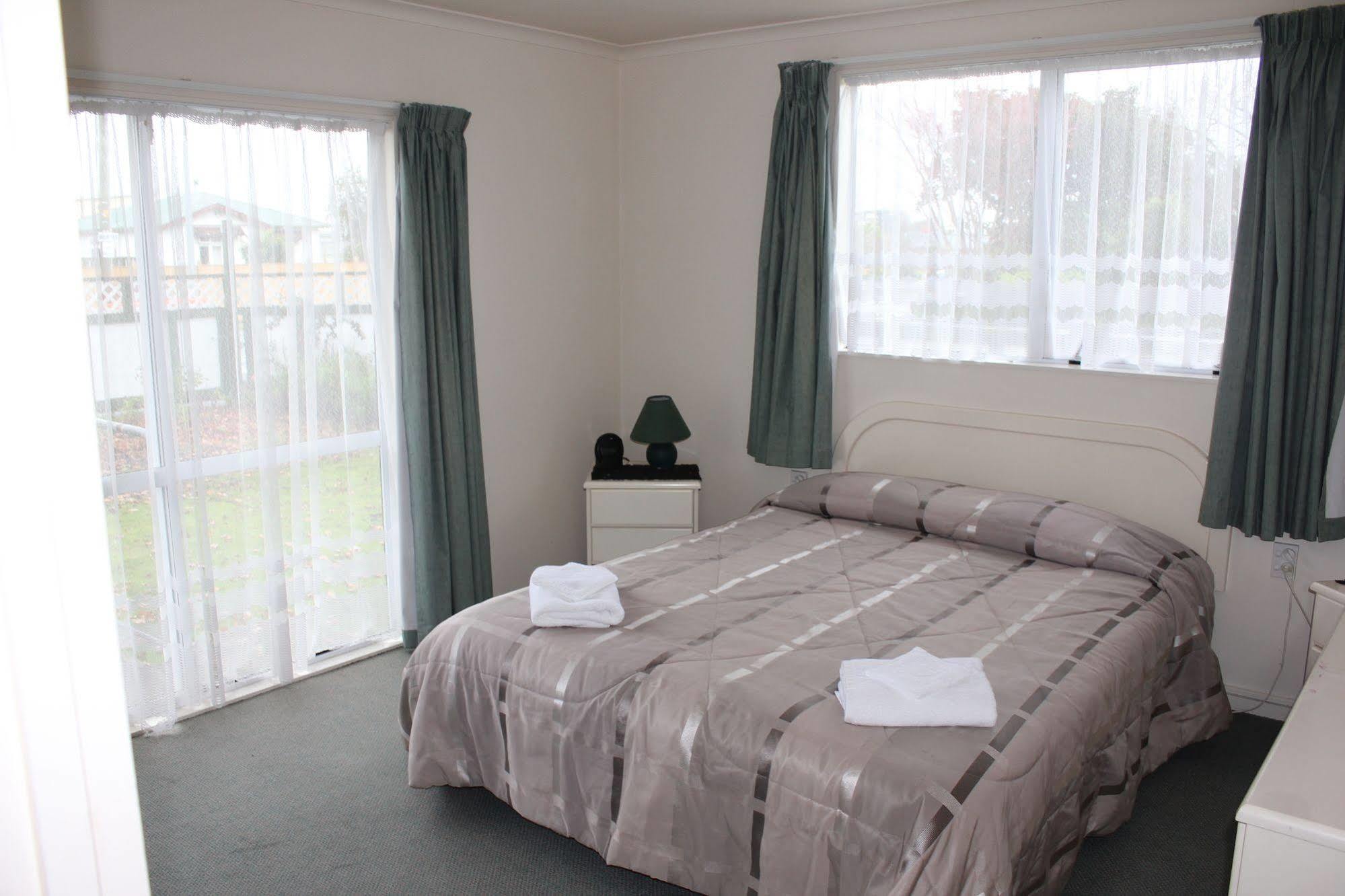 Acorn Estate Motel Masterton Exteriér fotografie