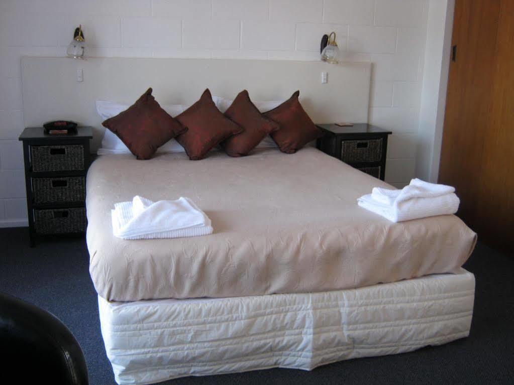Acorn Estate Motel Masterton Exteriér fotografie
