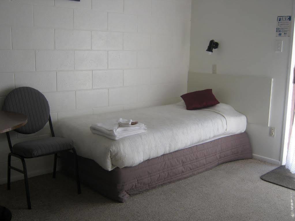 Acorn Estate Motel Masterton Exteriér fotografie
